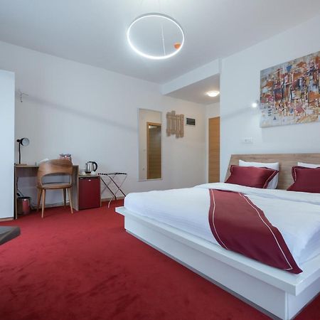 Austrian Palace Hotel スコピエ エクステリア 写真