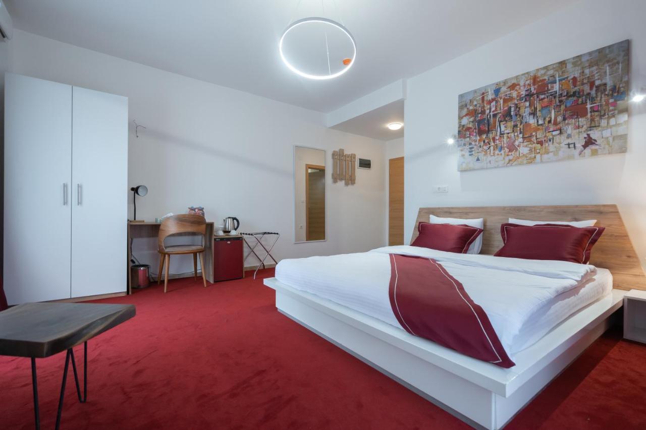 Austrian Palace Hotel スコピエ エクステリア 写真